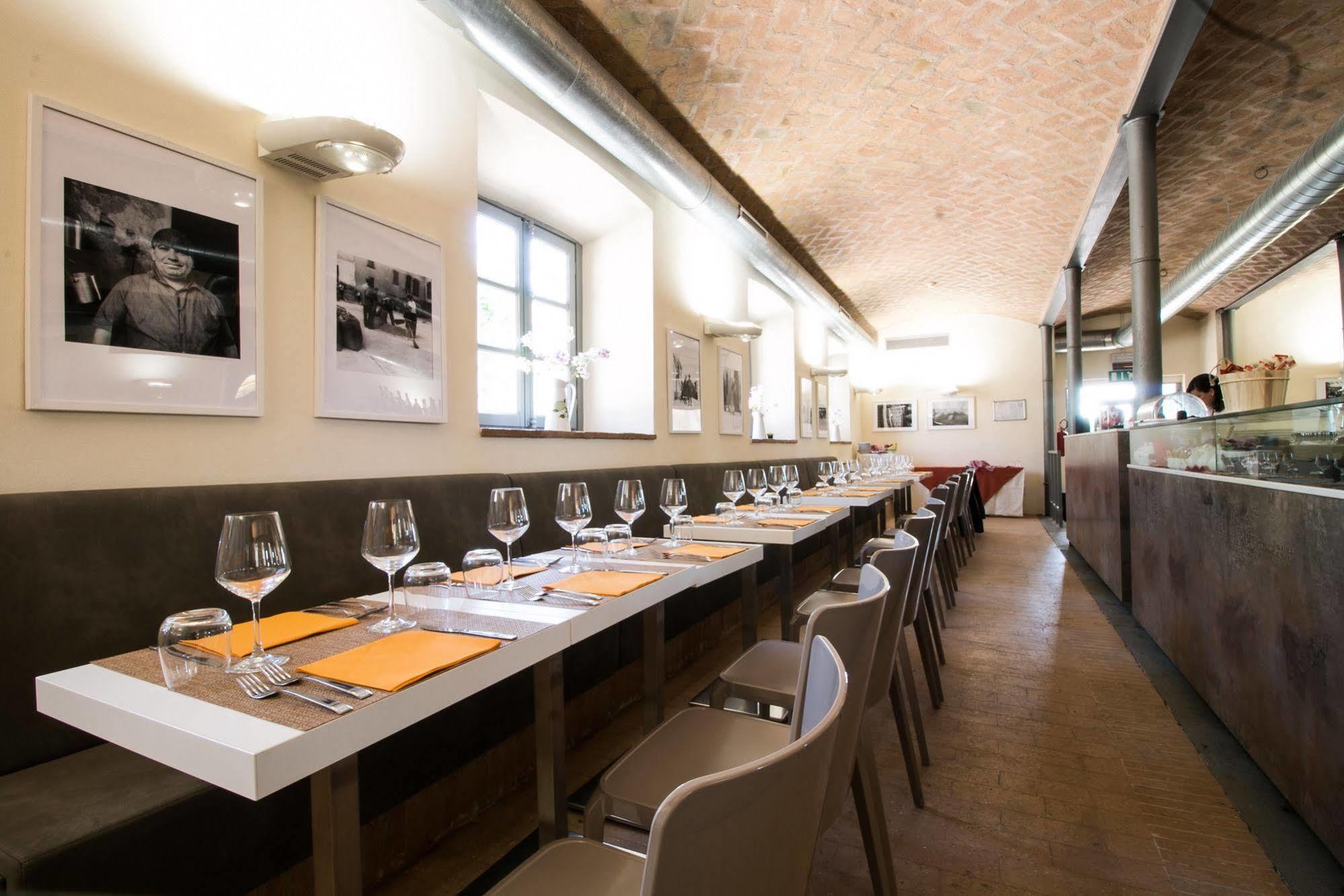 Locanda Abbazia Di Valserena - Csac Parma Dış mekan fotoğraf